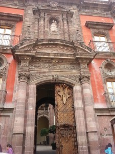 Spanish palaces and churches