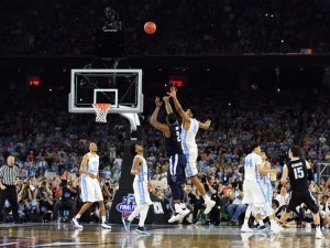 Winning 3-pointer (Photo by Robert Deutsch,USA Today)